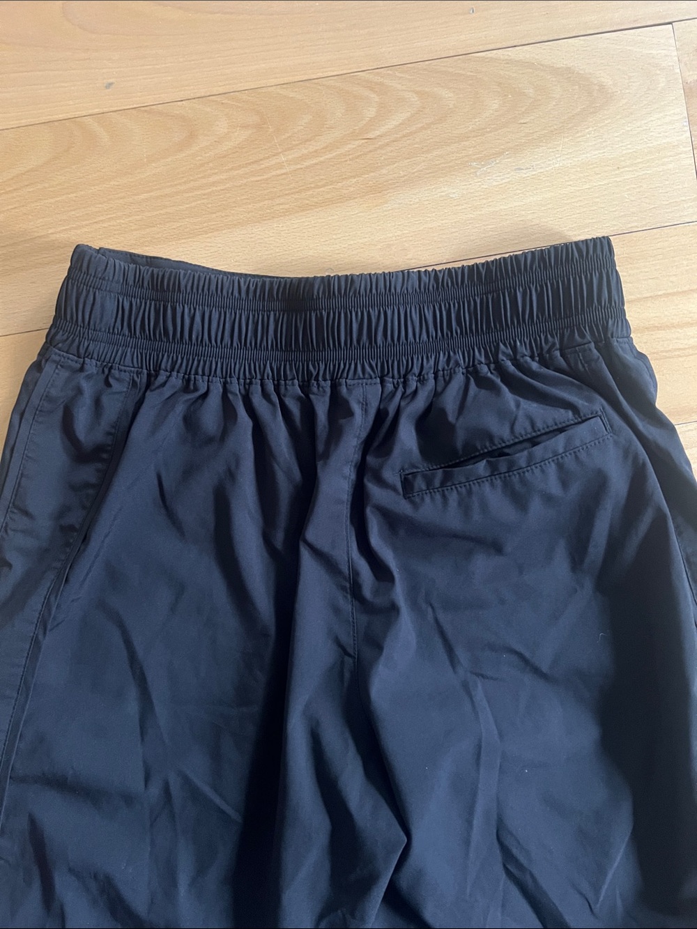 Old Navy Stretch Tech Pull on wide leg Pants - Picture 4 of 4